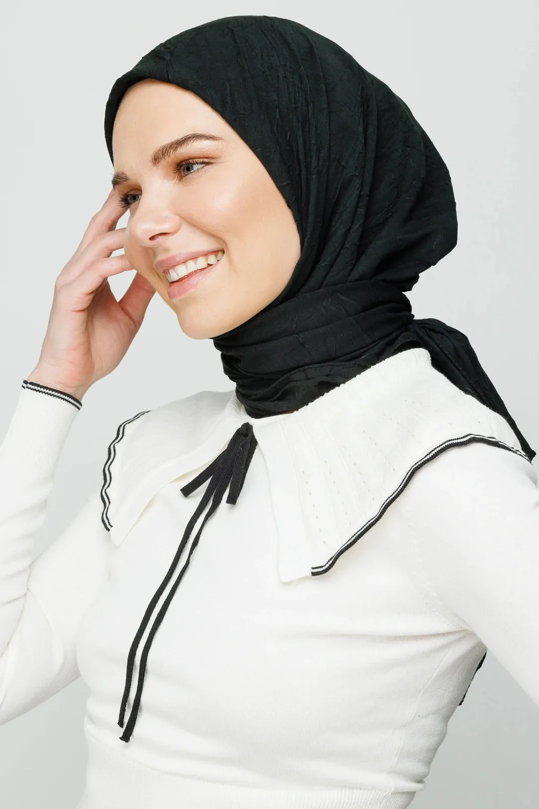 Black Bamboo Square Scarf