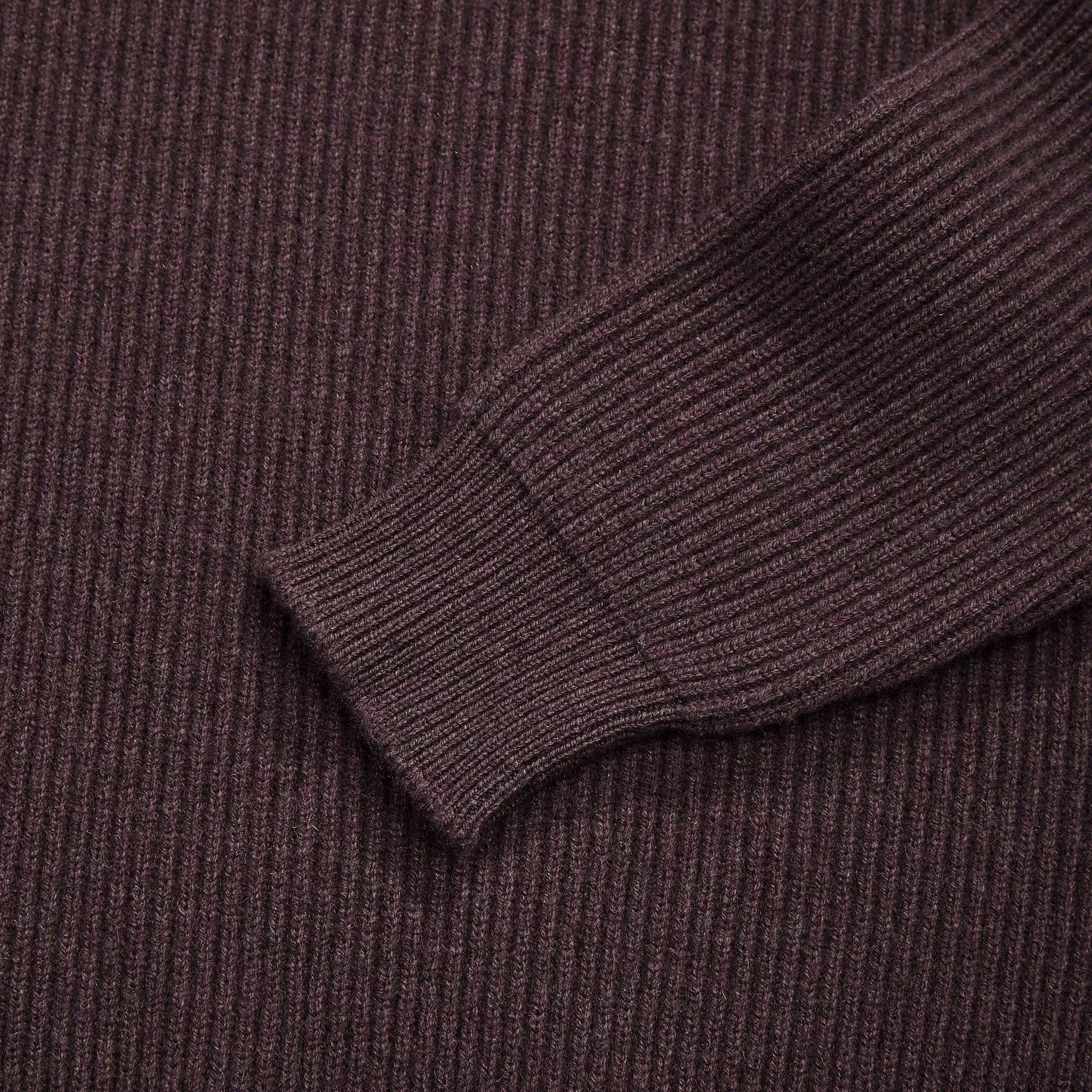 Cashmere ribbed submariner rollneck in merlot