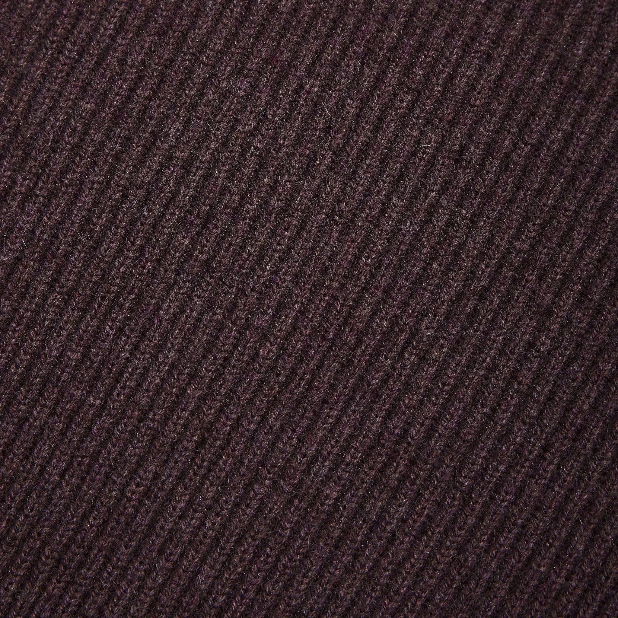 Cashmere ribbed submariner rollneck in merlot