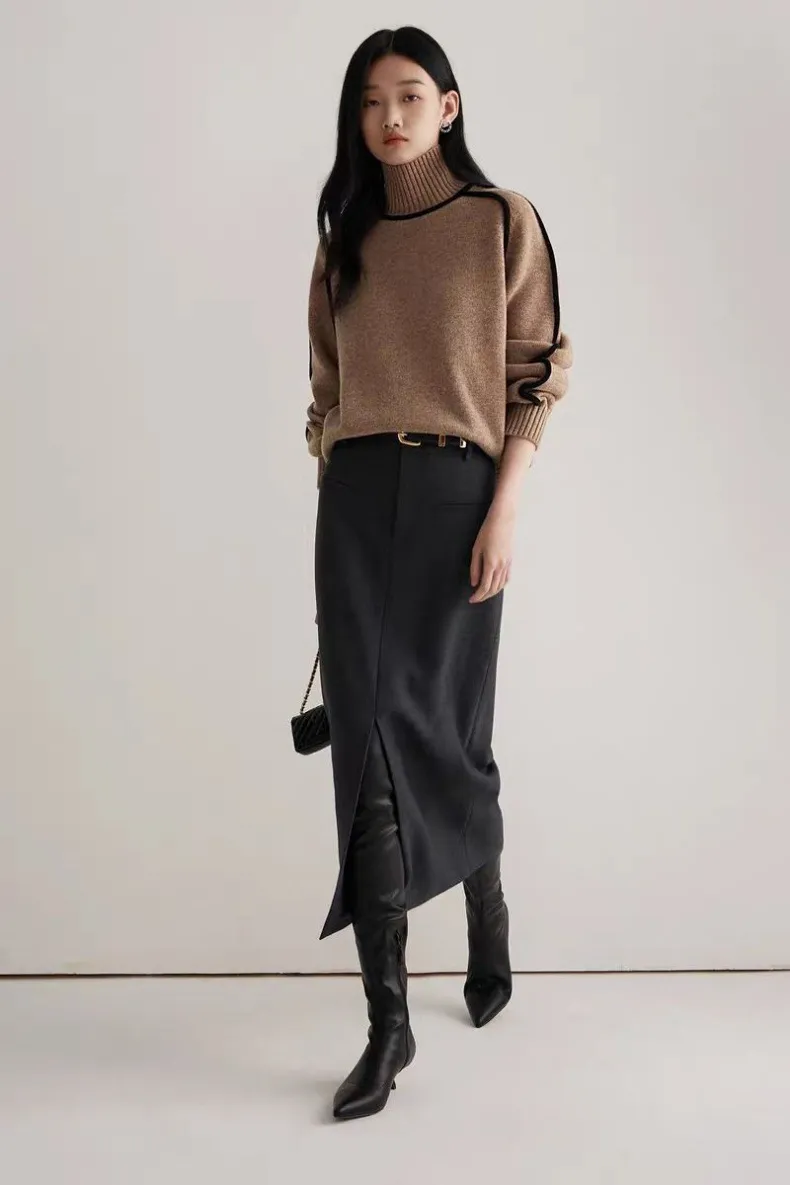 Charlotte™ - Luxe Turtleneck