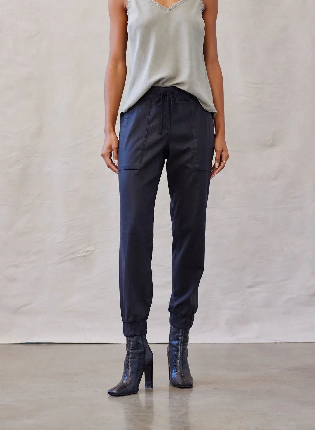Chelsea Luxe Pocket Jogger
