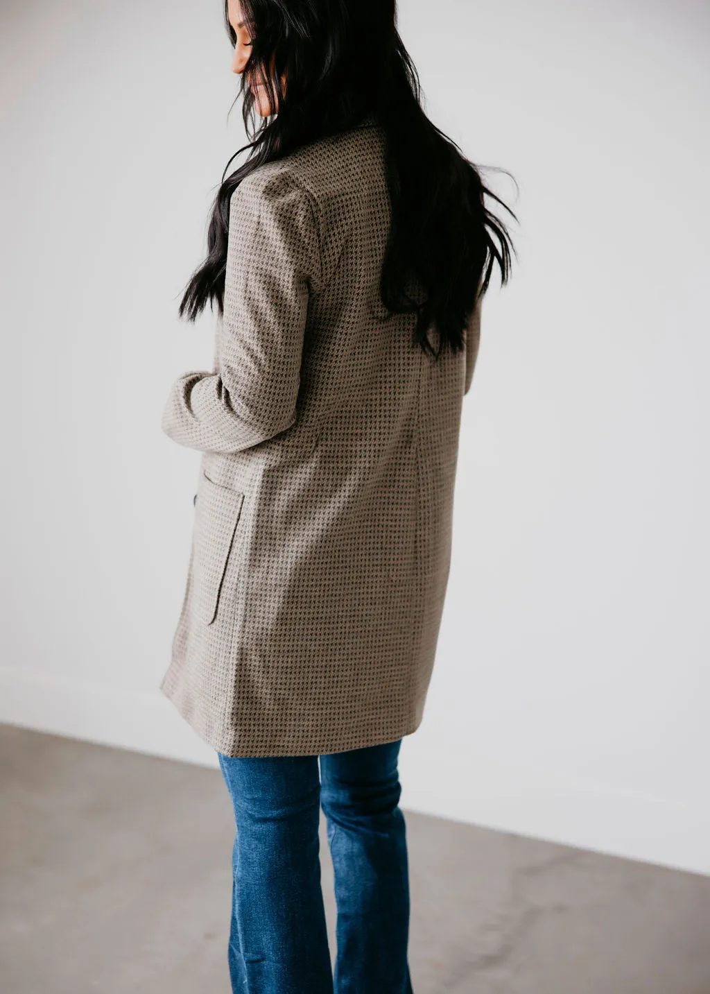 Desi Houndstooth Peacoat