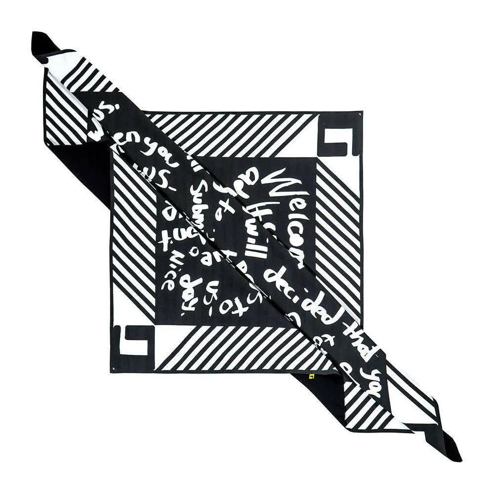 #Geometric Scarf