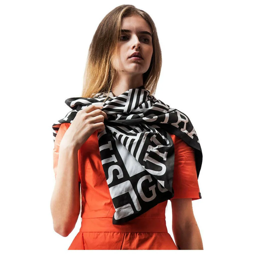 #Geometric Scarf