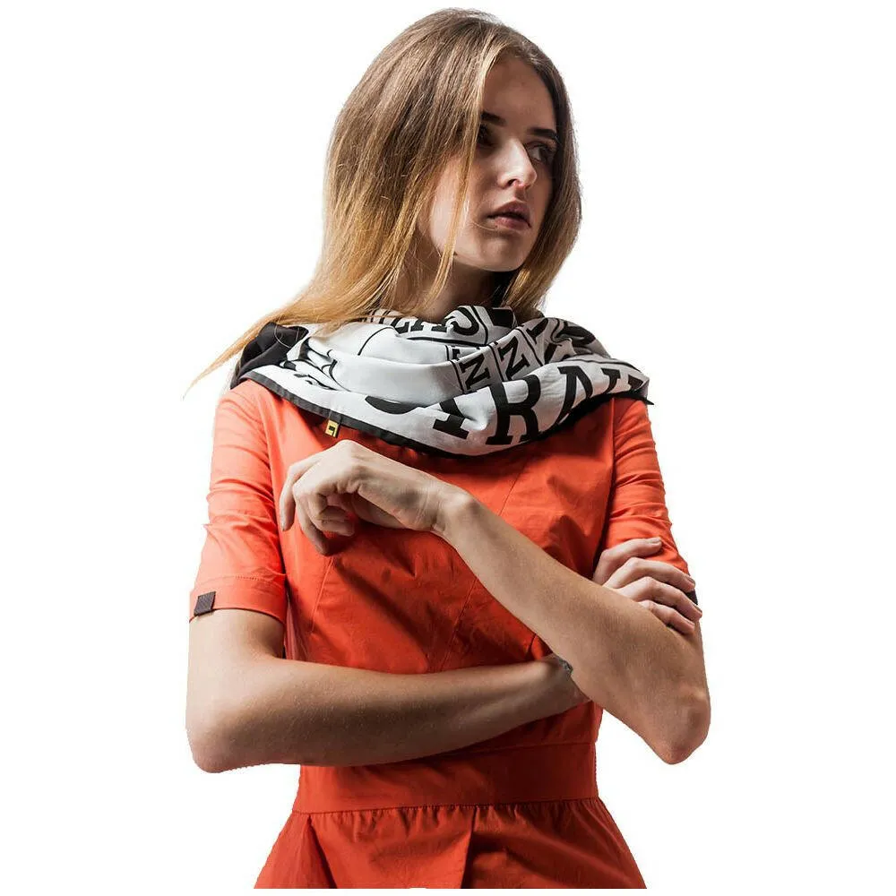 #Geometric Scarf