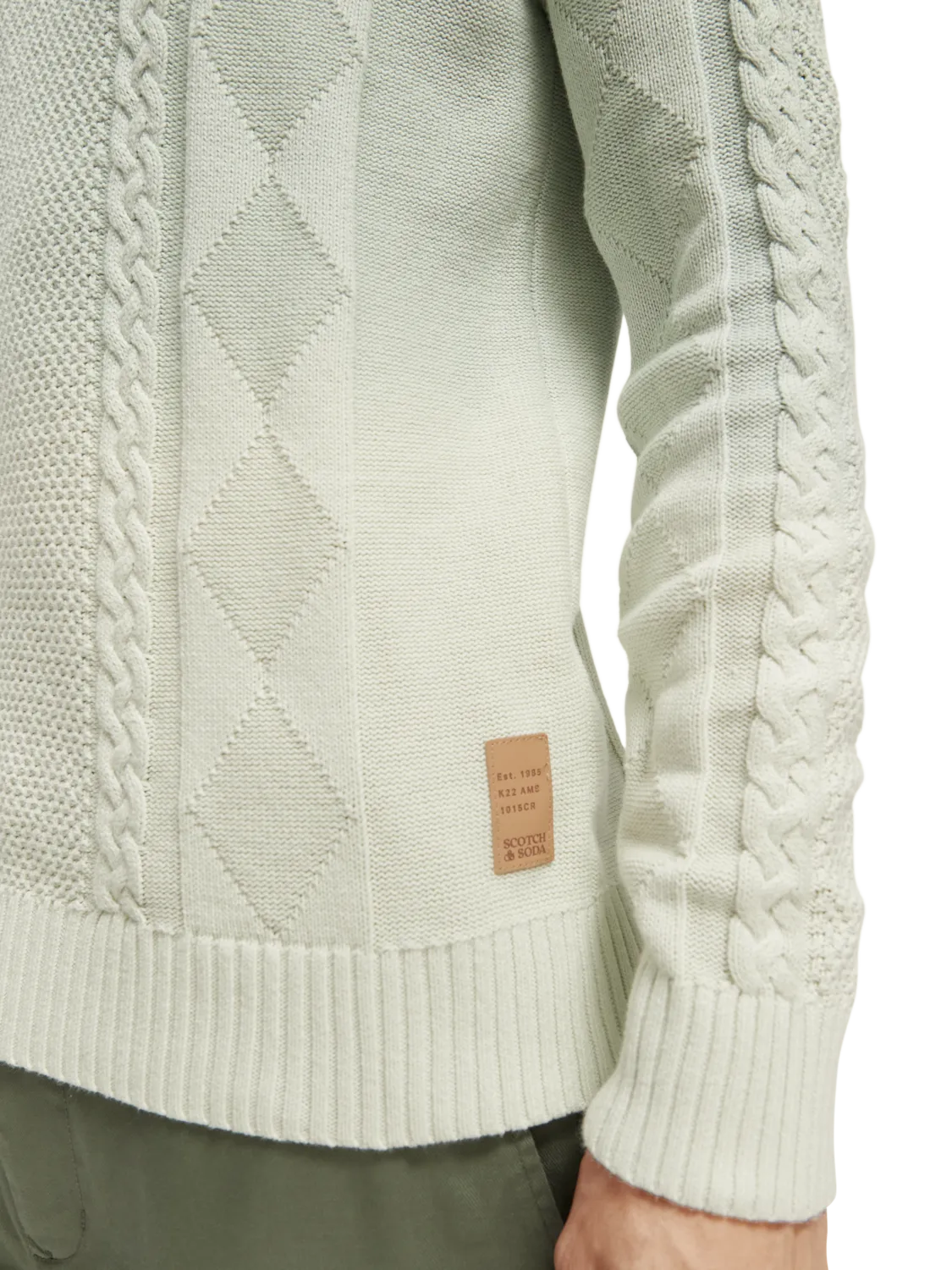 Gradient Cable Knit Pullover in Mint