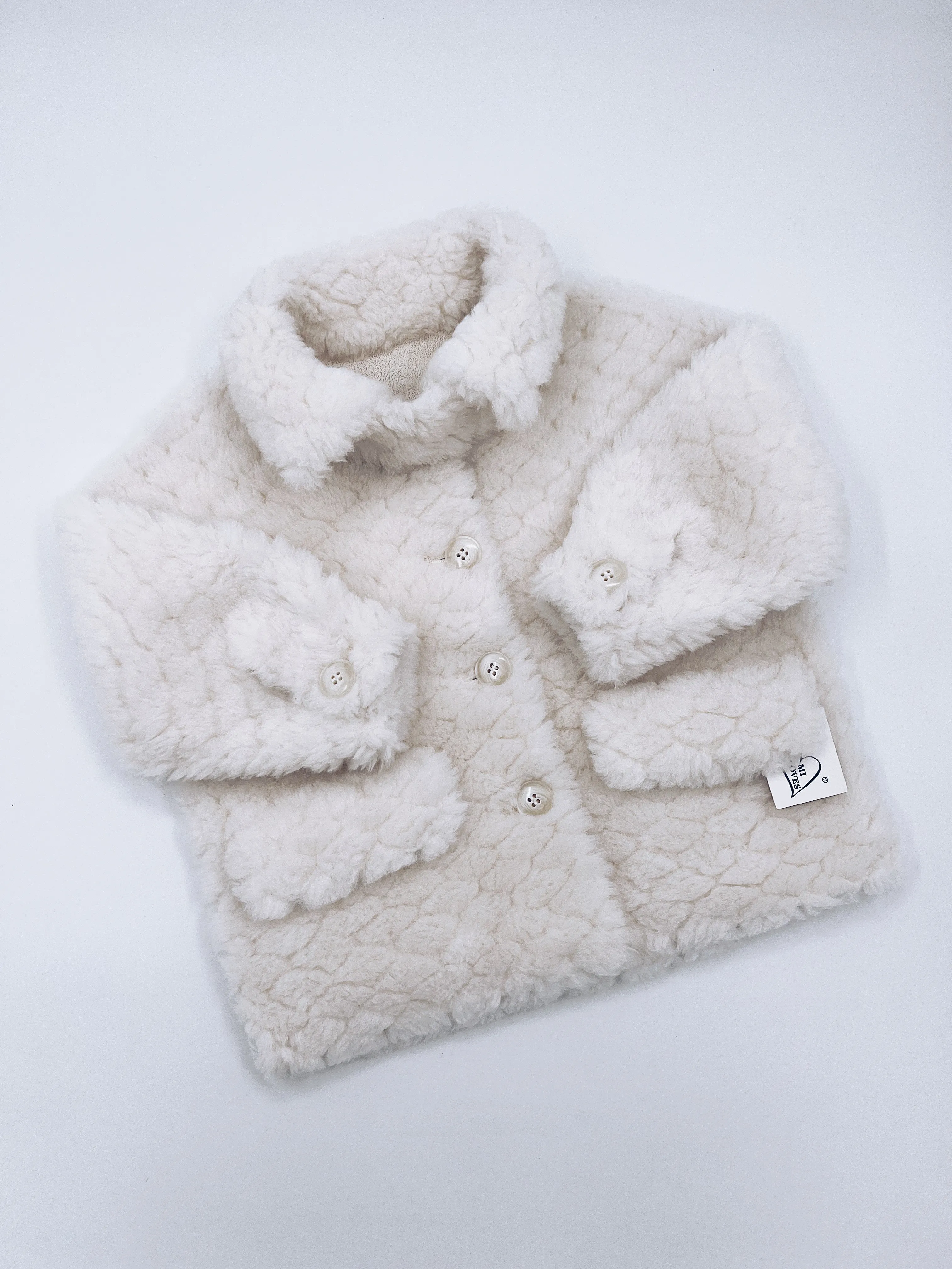 MI LOVES SIGNATURE Shearling Jacket Ivory/Cream.