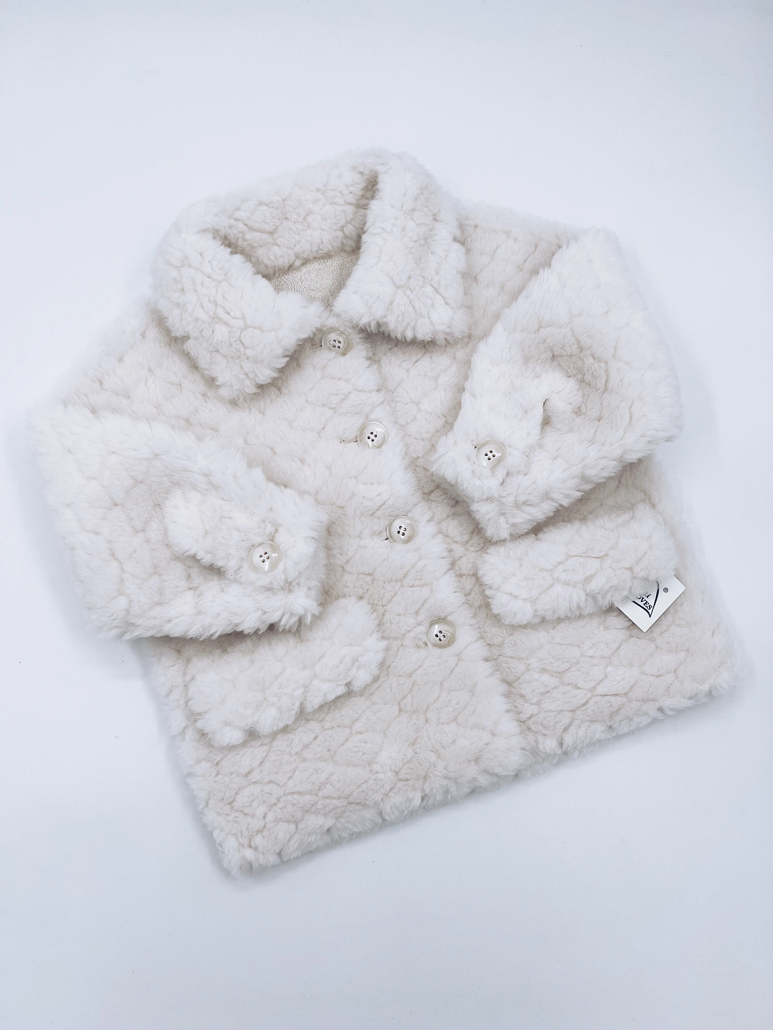 MI LOVES SIGNATURE Shearling Jacket Ivory/Cream.