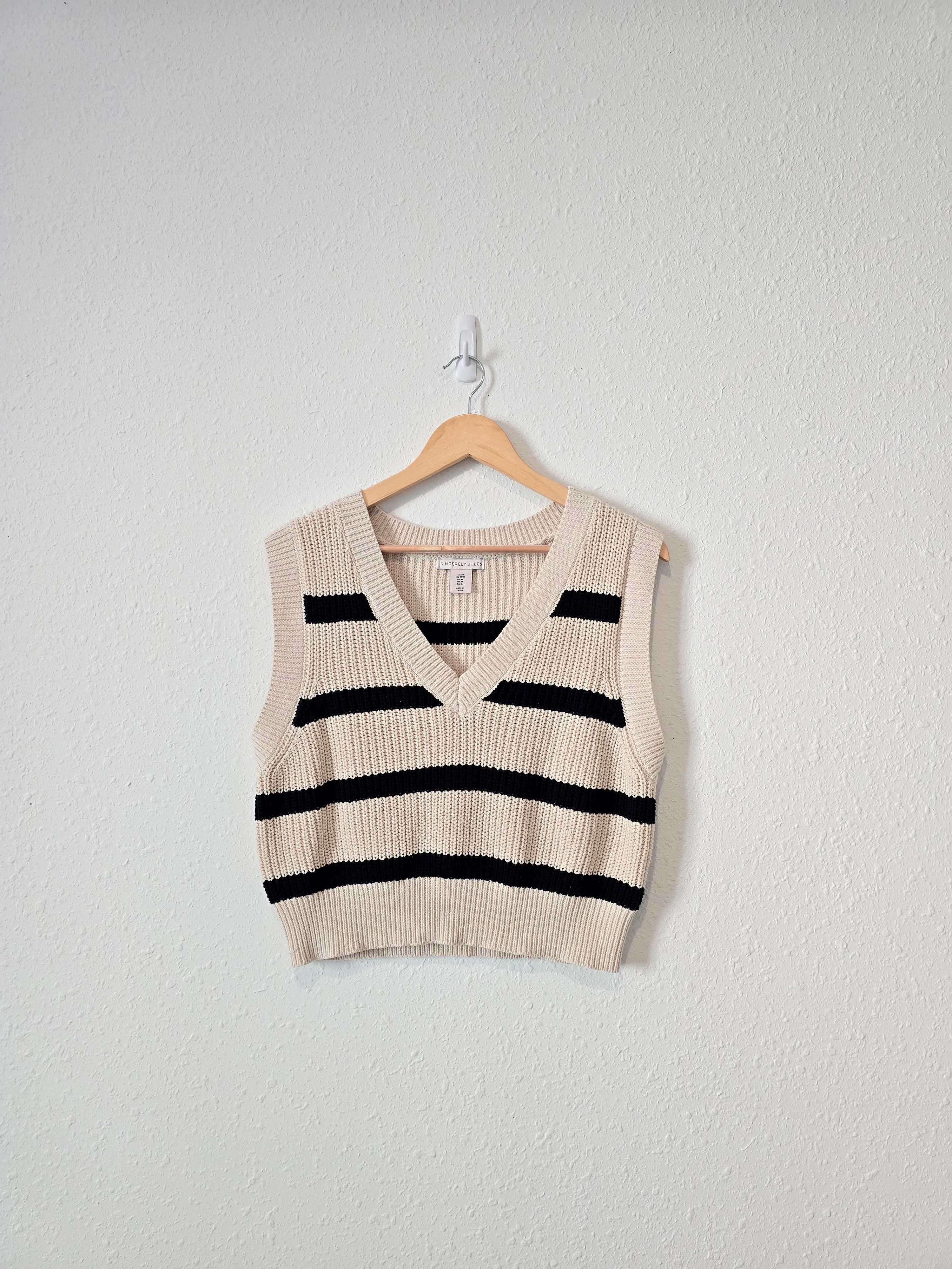 Striped Crop Sweater Vest (M)