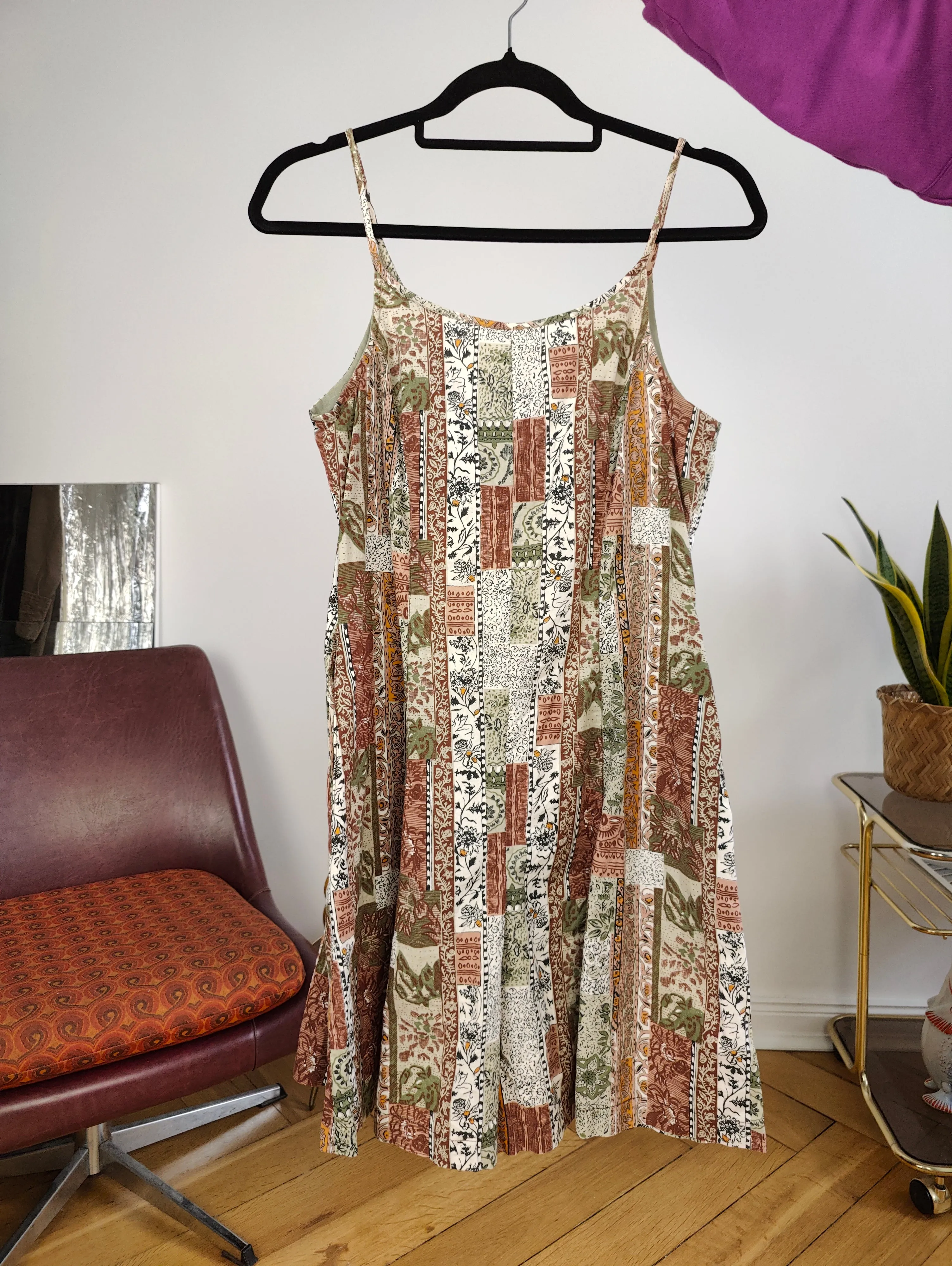 Vintage playsuit shorts floral print pattern beige brown overall jumpsuit onesie spaghetti straps S